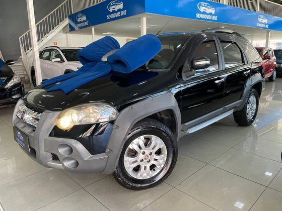 FIAT PALIO 1.8 MPI ADVENTURE WEEKEND 8V FLEX 4P MANUAL FIAT PALIO 1.8 MPI ADVENTURE WEEKEND 8V FLEX 4P MANUAL